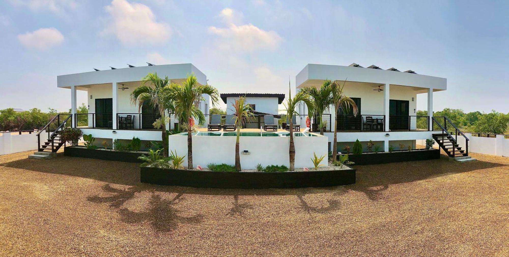 Samudra Villas 2 San Pedro  Esterno foto